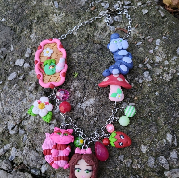 🍓🐛Strawberry 🍓🍄Alice in Wonderland 🌺🌼Necklace - Picture 5 of 8